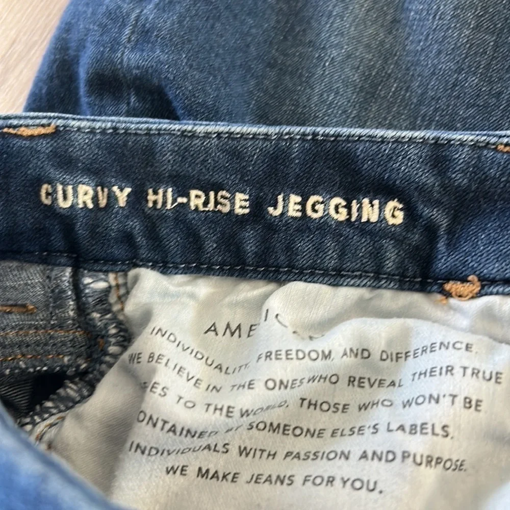 American Eagle curvy high rise jegging jeans size 2